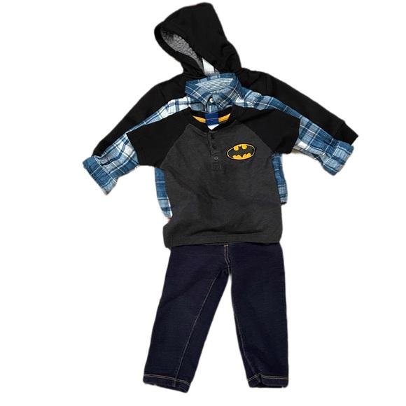 Dress your GQ Little Man in Style with our Batman Bundle - Picture 1 of 8